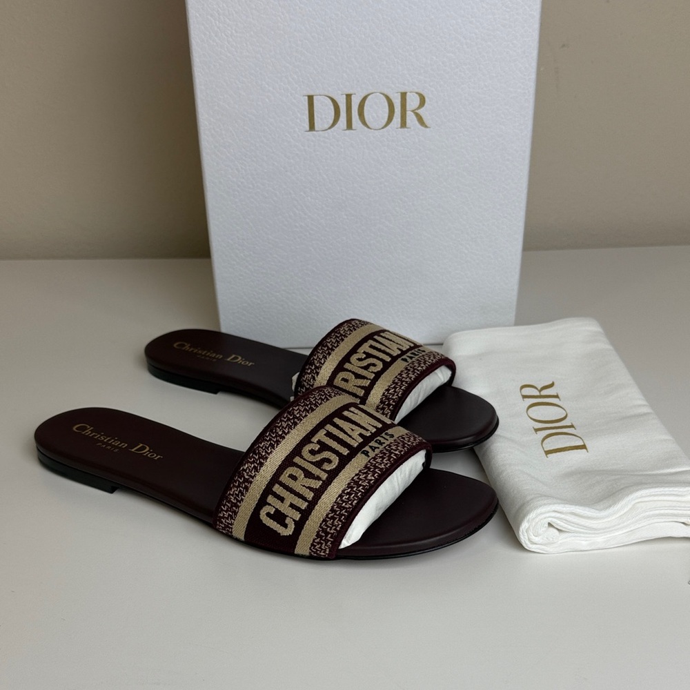 Dior Dway Slides Sz 40.5 Logo Strap Slide Sandals Deep Amaran/ Burgundy